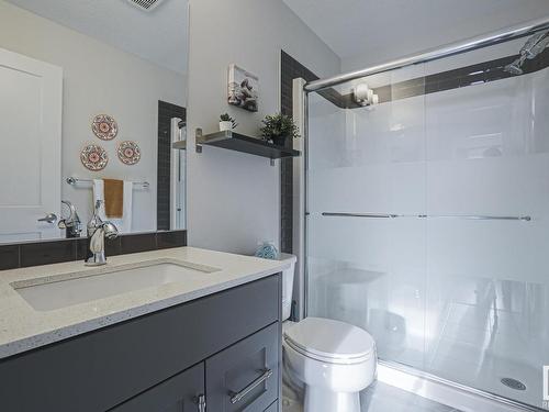 423 812 Welsh Drive, Edmonton, AB - Indoor Photo Showing Bathroom