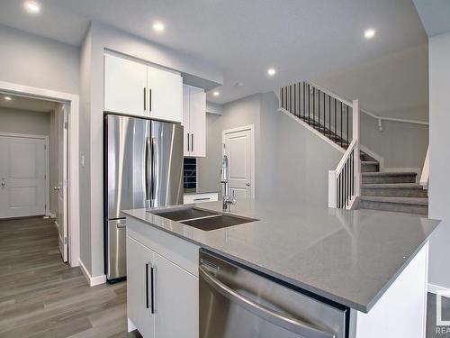 23 Prospect Place, Spruce Grove, AB - Indoor Photo Showing Kitchen With Stainless Steel Kitchen With Double Sink With Upgraded Kitchen