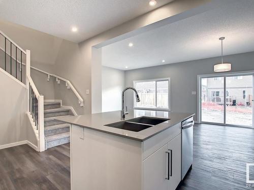 23 Prospect Place, Spruce Grove, AB - Indoor Photo Showing Kitchen With Double Sink