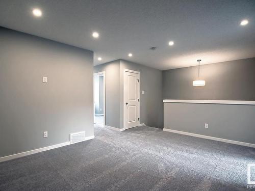 23 Prospect Place, Spruce Grove, AB - Indoor Photo Showing Other Room