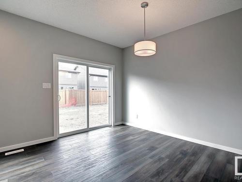 23 Prospect Place, Spruce Grove, AB - Indoor Photo Showing Other Room