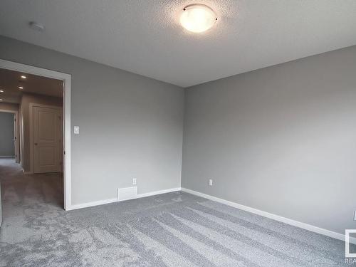 23 Prospect Place, Spruce Grove, AB - Indoor Photo Showing Other Room