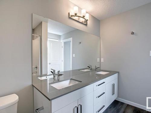 23 Prospect Place, Spruce Grove, AB - Indoor Photo Showing Bathroom