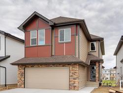 660 KINGLET BV NW  Edmonton, AB T5S 2B9