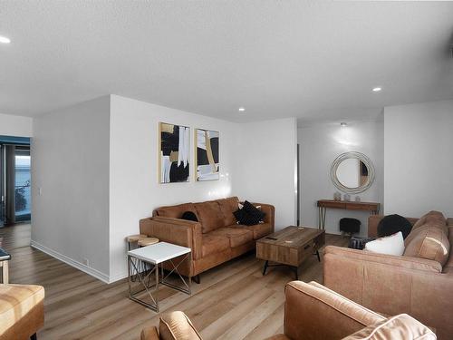 8504 138 Avenue, Edmonton, AB - Indoor Photo Showing Living Room With Fireplace