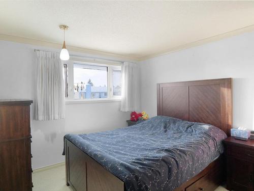 8504 138 Avenue, Edmonton, AB - Indoor Photo Showing Bedroom