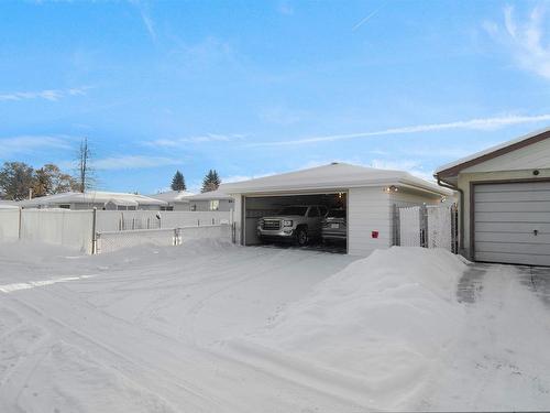 8504 138 Avenue, Edmonton, AB - Outdoor