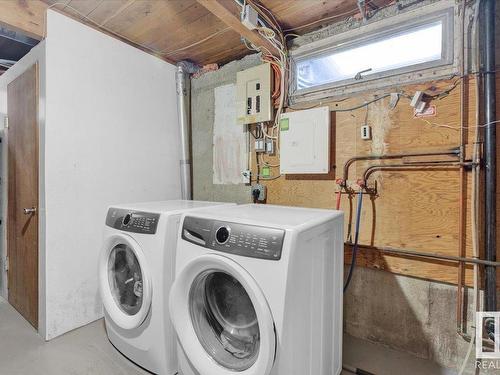 13424 137 Street, Edmonton, AB - Indoor Photo Showing Laundry Room