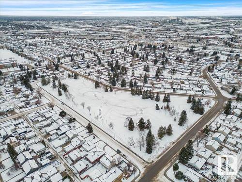 13424 137 Street, Edmonton, AB - Outdoor With View