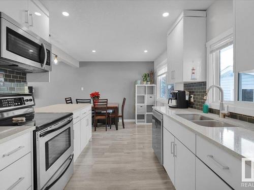 13424 137 Street, Edmonton, AB - Indoor Photo Showing Kitchen With Double Sink