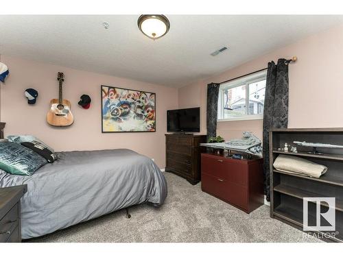 19 Frederick Boulevard, Rural Parkland County, AB - Indoor Photo Showing Bedroom