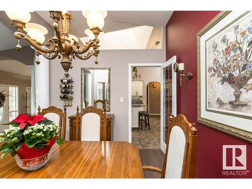 19 Frederick Boulevard, Rural Parkland County, AB - Indoor Photo Showing Dining Room