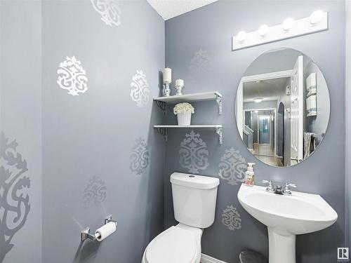 1151 Rutherford Close, Edmonton, AB - Indoor Photo Showing Bathroom