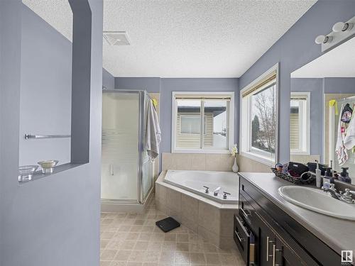 1151 Rutherford Close, Edmonton, AB - Indoor Photo Showing Bathroom