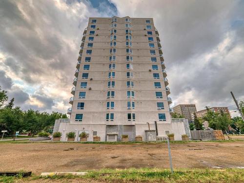 803 10504 99 Avenue, Edmonton, AB - Outdoor With Facade