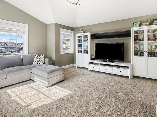 3908 164 Avenue, Edmonton, AB - Indoor Photo Showing Living Room