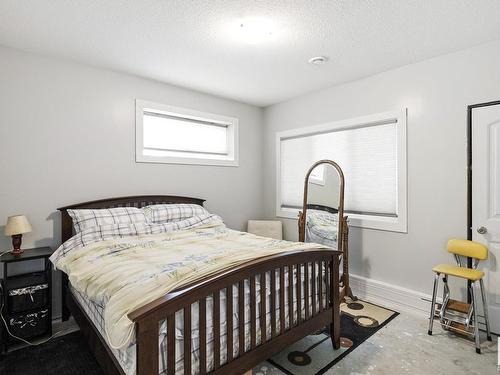 3908 164 Avenue, Edmonton, AB - Indoor Photo Showing Bedroom