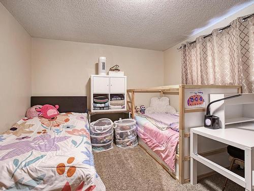 14411 106 Avenue, Edmonton, AB - Indoor Photo Showing Bedroom