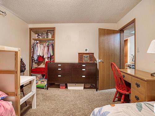 14411 106 Avenue, Edmonton, AB - Indoor Photo Showing Bedroom