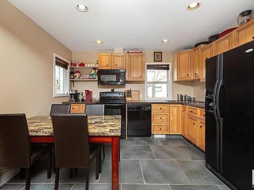 14411 106 Avenue, Edmonton, AB - Indoor Photo Showing Kitchen