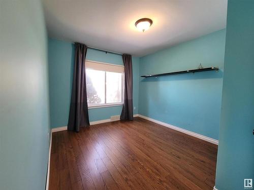 11221 90 Street, Edmonton, AB - Indoor Photo Showing Other Room