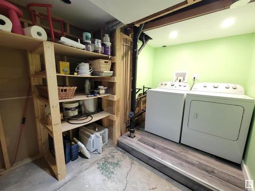 11221 90 Street, Edmonton, AB - Indoor Photo Showing Laundry Room