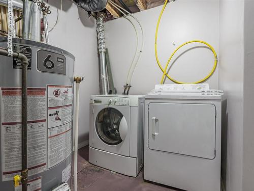 44 4020 21 Street, Edmonton, AB - Indoor Photo Showing Laundry Room