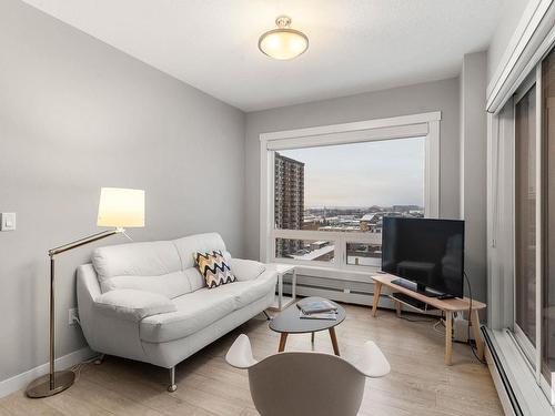 804 10226 104 Street, Edmonton, AB - Indoor Photo Showing Living Room