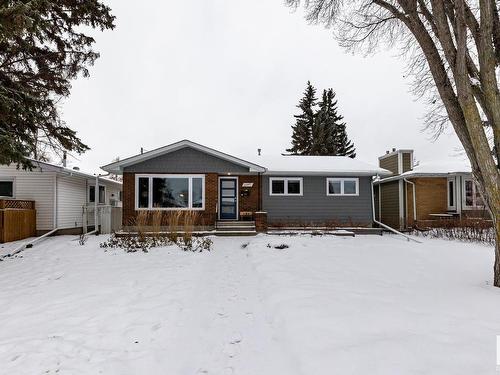 11207 58 Avenue, Edmonton, AB - Outdoor