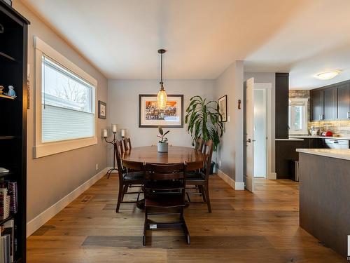 11207 58 Avenue, Edmonton, AB - Indoor Photo Showing Dining Room