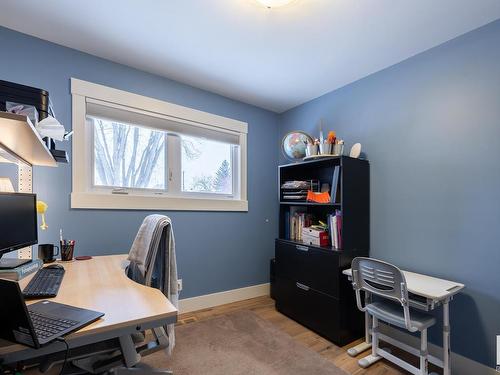 11207 58 Avenue, Edmonton, AB - Indoor Photo Showing Office