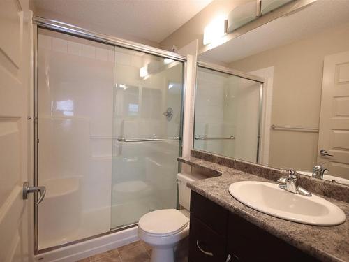 407 6070 Schonsee Way, Edmonton, AB - Indoor Photo Showing Bathroom