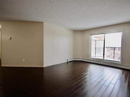 407 6070 Schonsee Way, Edmonton, AB - Indoor Photo Showing Other Room