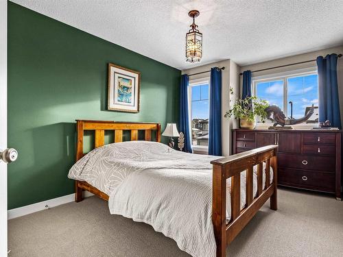 149 Sandalwood Crescent, Sherwood Park, AB - Indoor Photo Showing Bedroom