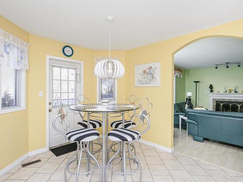 8904 170A Avenue, Edmonton, AB - Indoor Photo Showing Dining Room