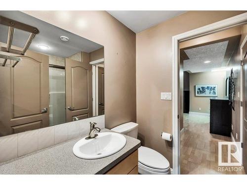 5508 Ada Boulevard, Edmonton, AB - Indoor Photo Showing Bathroom