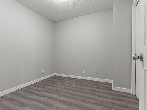 112 534 Watt Blvd Sw, Edmonton, AB - Indoor Photo Showing Other Room