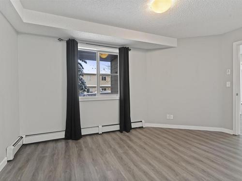 112 534 Watt Blvd Sw, Edmonton, AB - Indoor Photo Showing Other Room