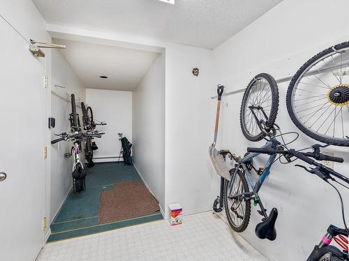 205 9138 83 Avenue, Edmonton, AB - Indoor Photo Showing Gym Room