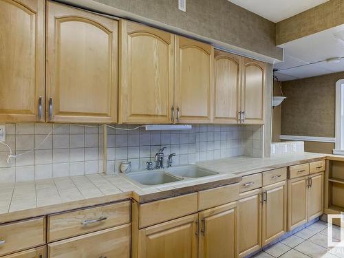 11715 88 Street, Edmonton, AB - Indoor Photo Showing Kitchen With Double Sink