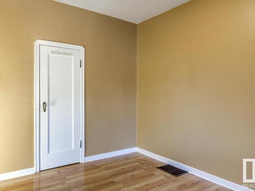 11715 88 Street, Edmonton, AB - Indoor Photo Showing Other Room