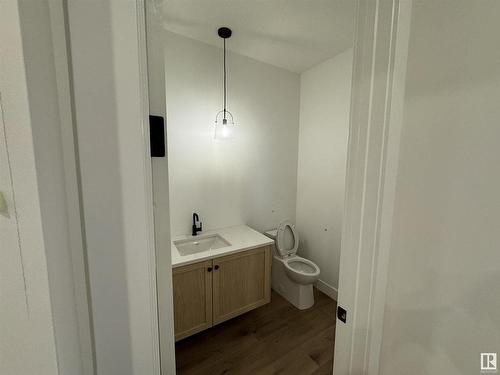 105 Newbury Ci, Sherwood Park, AB - Indoor Photo Showing Bathroom