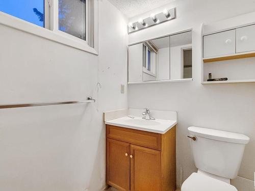 101 379 Woodbridge Way, Sherwood Park, AB - Indoor Photo Showing Bathroom