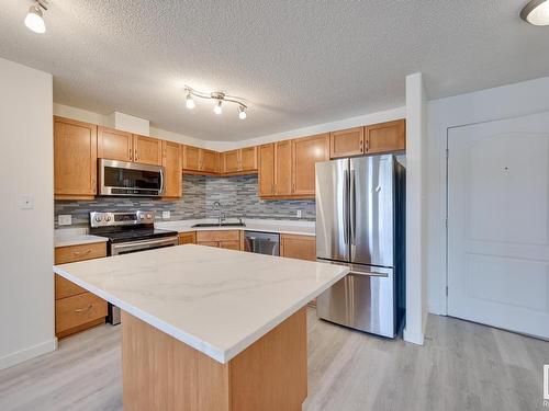 1212 7339 South Terwillegar Drive, Edmonton, AB - Indoor Photo Showing Kitchen