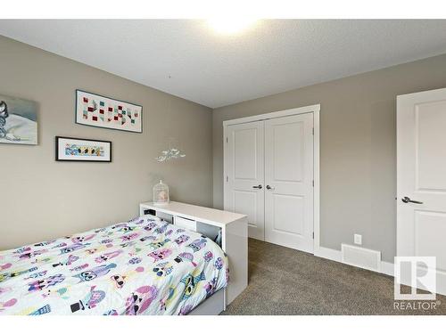 48 Newgate Way, St. Albert, AB - Indoor Photo Showing Bedroom