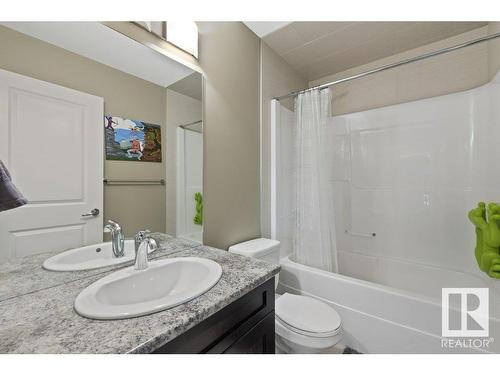 48 Newgate Way, St. Albert, AB - Indoor Photo Showing Bathroom