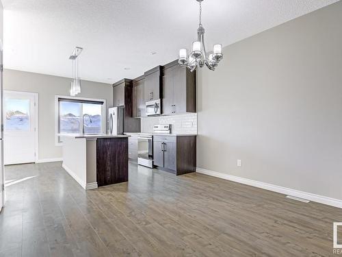 8767 Carson Way, Edmonton, AB - Indoor Photo Showing Kitchen