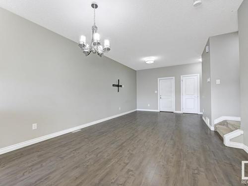 8767 Carson Way, Edmonton, AB - Indoor Photo Showing Other Room