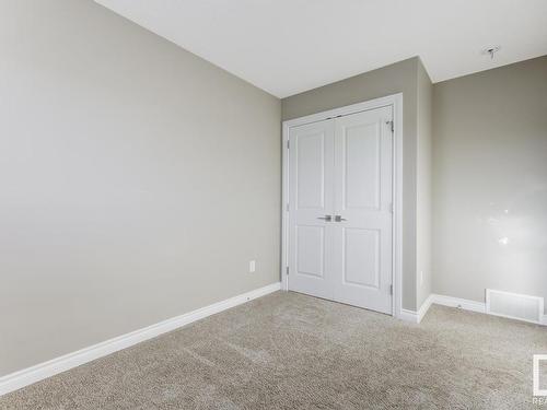 8767 Carson Way, Edmonton, AB - Indoor Photo Showing Other Room