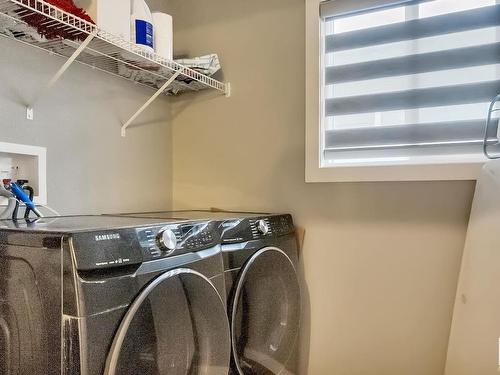 2306 Kelly Circle, Edmonton, AB - Indoor Photo Showing Laundry Room